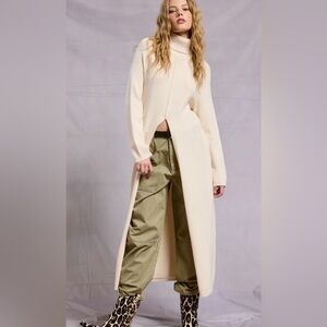 NWT Mimosa Ribbed Turtleneck Tunic Sweater Dress with From Slit in Ecru